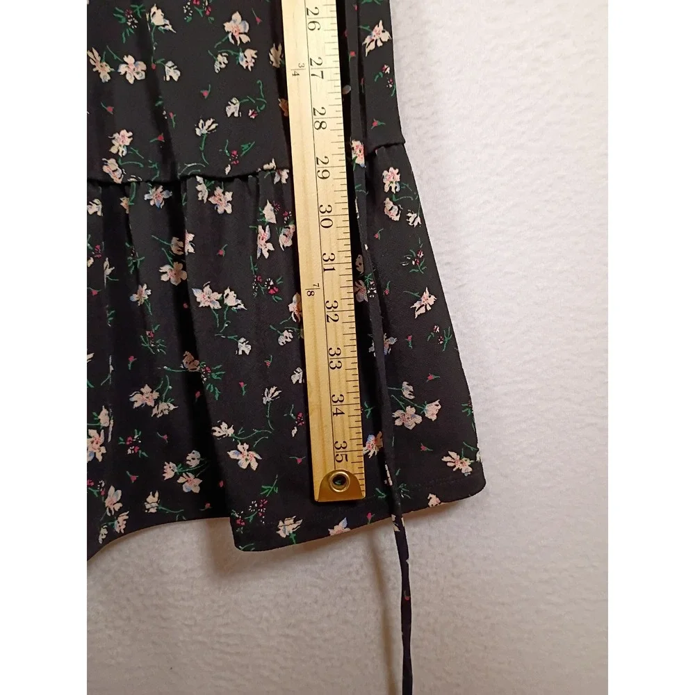 Banana Republic embrace effortless